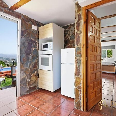 Casa De 2 Dormitorios Con Piscina Privada Y Desayuno Incluido En Alhaurin Alhaurín de la Torre Eksteriør bilde